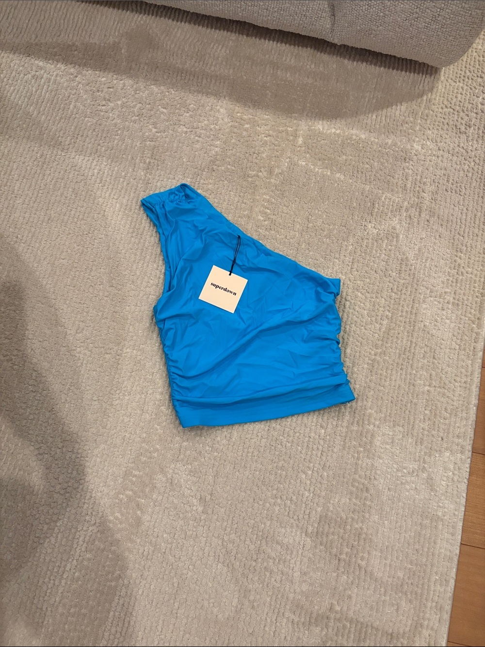 superdown Bright Blue One-Shoulder Crop Top
